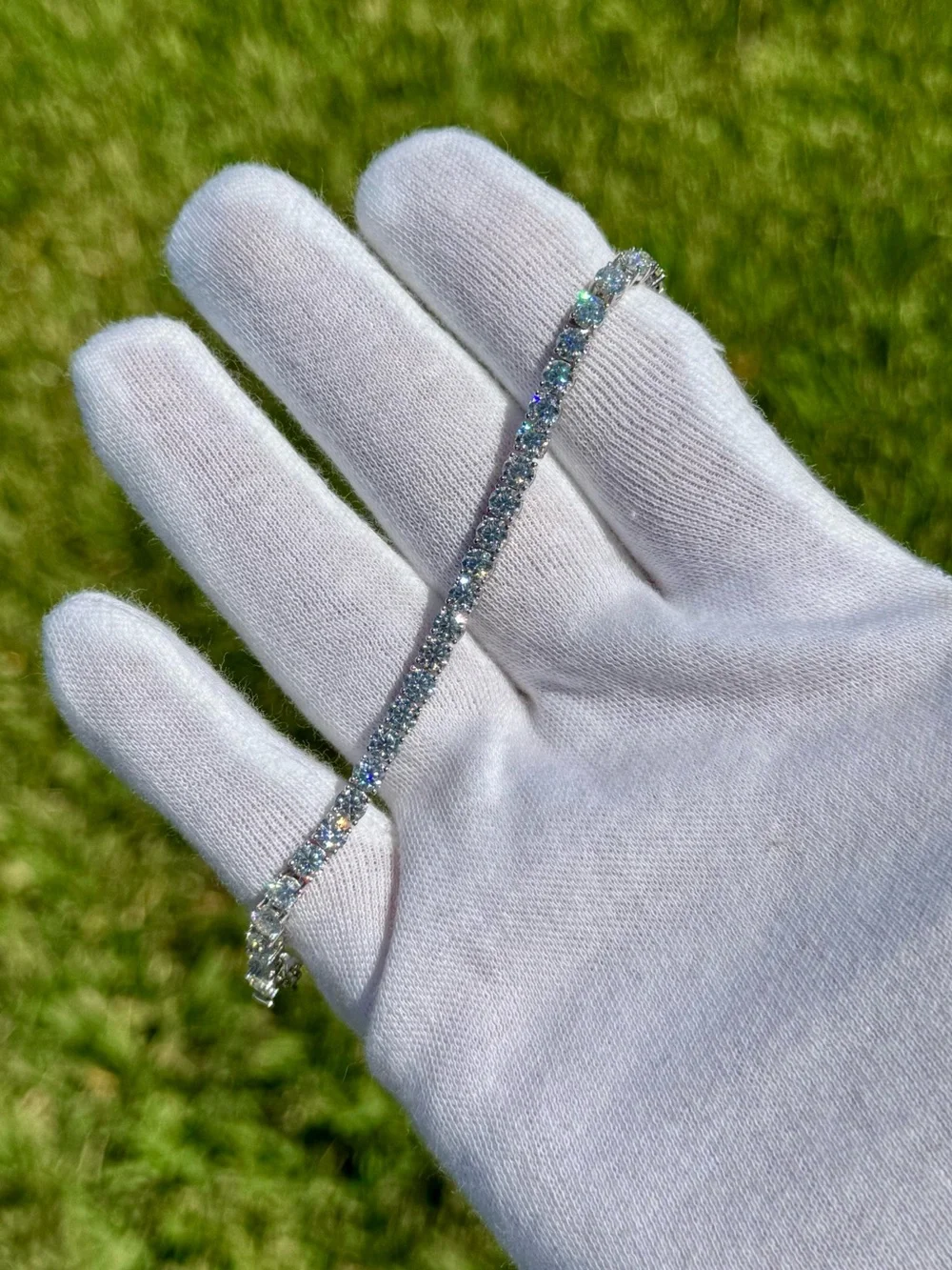 925 Silver, 14.4CTW Moissanite Tennis Bracelet - Picture 3 of 6